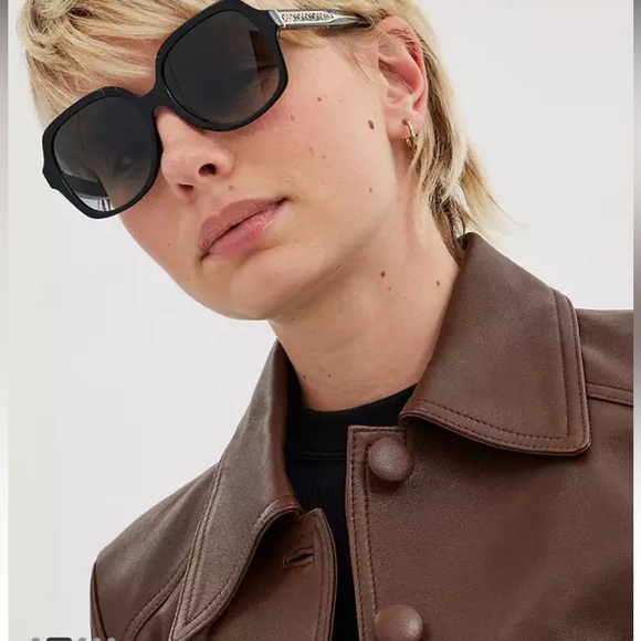 NWT Coach Signature Ombré Oversized Square Sunglasses - Picture 2 of 4